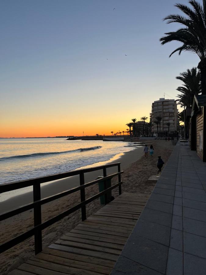 Villa Torrevieja Exteriör bild