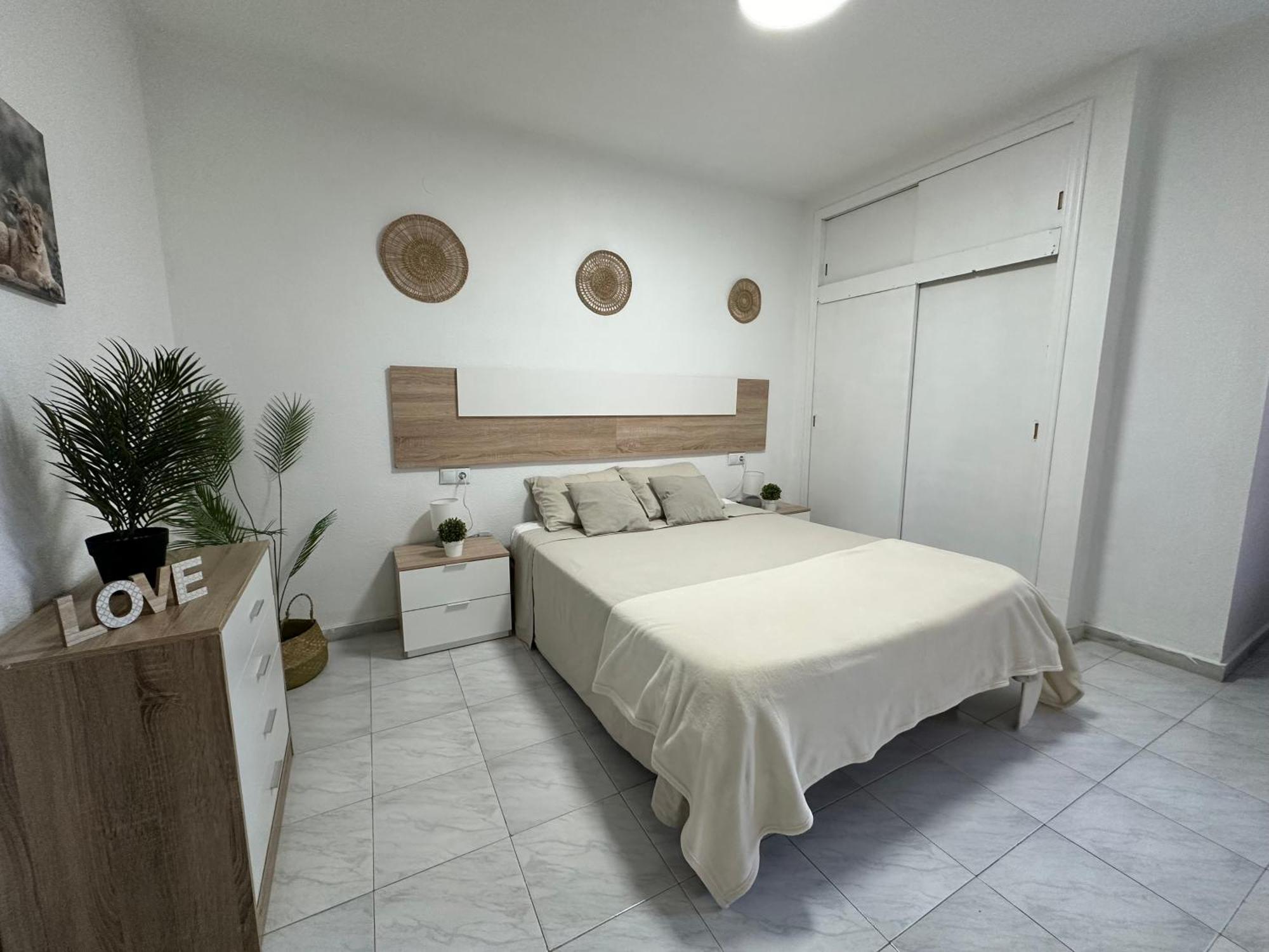 Villa Torrevieja Exteriör bild